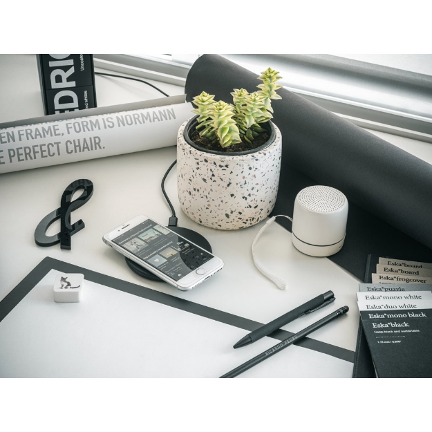SOVERY. Wireless charger